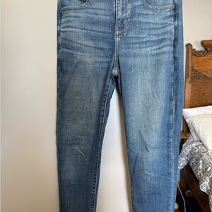 American Eagle Outfitters Skinny Blue Jeans